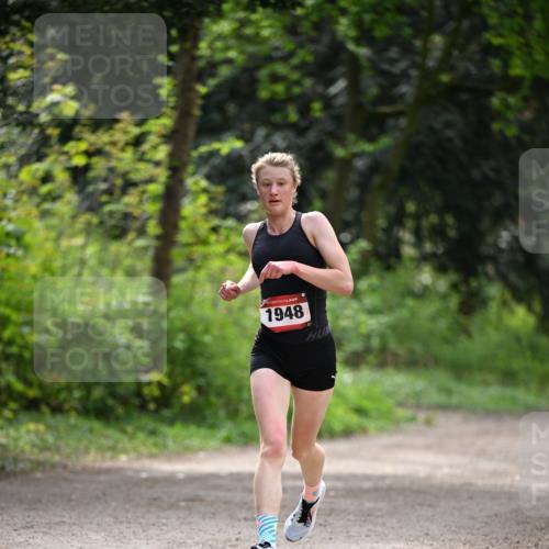 13.04.2025 - Hammer Lauf Dr. Thomas Lammeyer http://msf.ph/oto/7660257 13.04.2025 11:22:56 Laufen 1948, 2 meine-sportfotos.de