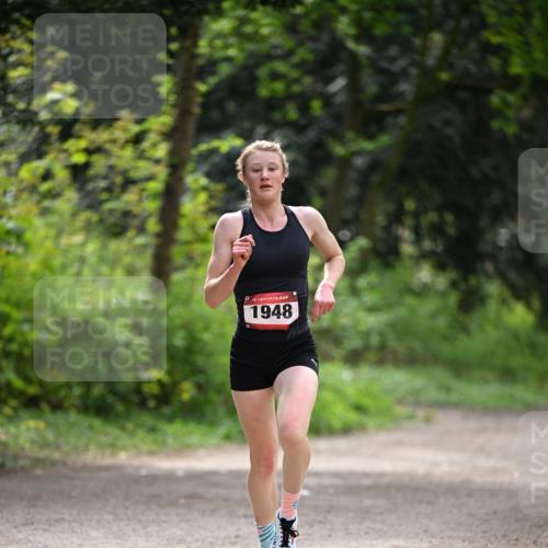 13.04.2025 - Hammer Lauf Dr. Thomas Lammeyer http://msf.ph/oto/7660262 13.04.2025 11:22:56 Laufen 15, 1948 meine-sportfotos.de