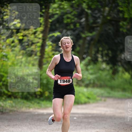 13.04.2025 - Hammer Lauf Dr. Thomas Lammeyer http://msf.ph/oto/7660266 13.04.2025 11:22:56 Laufen 15, 1948 meine-sportfotos.de