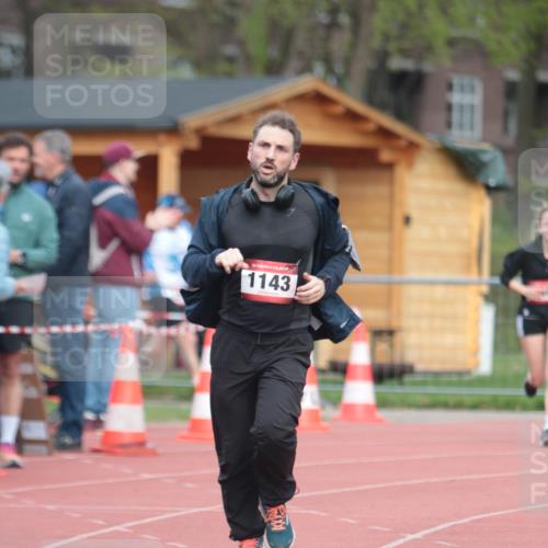 13.04.2025 - Hammer Lauf A. Gomolzig http://msf.ph/oto/7660267 13.04.2025 10:35:34 Ziel 255, 328, 740, 1143, 1944, 1949 meine-sportfotos.de