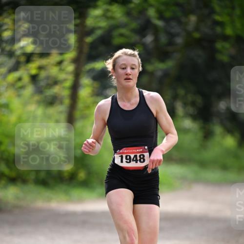 13.04.2025 - Hammer Lauf Dr. Thomas Lammeyer http://msf.ph/oto/7660284 13.04.2025 11:22:58 Laufen 15, 1948 meine-sportfotos.de