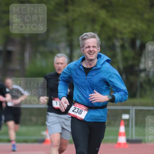 13.04.2025 - Hammer Lauf A. Gomolzig http://msf.ph/oto/7660288 13.04.2025 10:35:54 Ziel 175, 238, 792, 1106, 1708, 1961 meine-sportfotos.de
