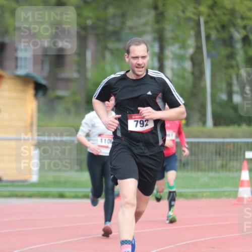 13.04.2025 - Hammer Lauf A. Gomolzig http://msf.ph/oto/7660293 13.04.2025 10:35:57 Ziel 792, 1106, 1849, 1961 meine-sportfotos.de