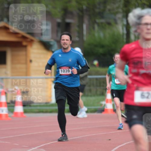 13.04.2025 - Hammer Lauf A. Gomolzig http://msf.ph/oto/7660329 13.04.2025 10:36:21 Ziel 624, 1039, 1903 meine-sportfotos.de