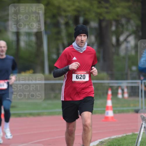 13.04.2025 - Hammer Lauf A. Gomolzig http://msf.ph/oto/7660383 13.04.2025 10:37:00 Ziel 122, 620, 769, 1182 meine-sportfotos.de