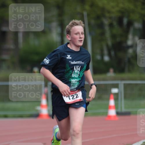 13.04.2025 - Hammer Lauf A. Gomolzig http://msf.ph/oto/7660398 13.04.2025 10:37:05 Ziel 122 meine-sportfotos.de