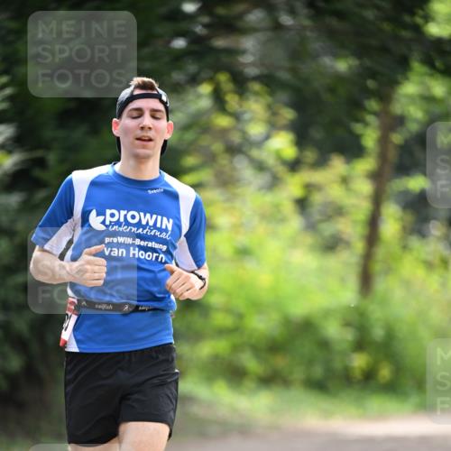 13.04.2025 - Hammer Lauf Dr. Thomas Lammeyer http://msf.ph/oto/7660401 13.04.2025 11:23:55 Laufen  meine-sportfotos.de