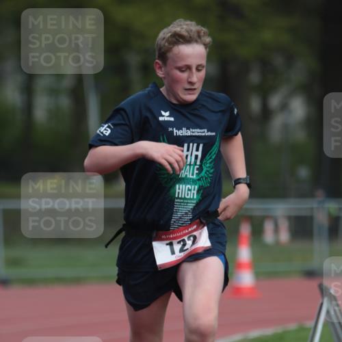 13.04.2025 - Hammer Lauf A. Gomolzig http://msf.ph/oto/7660402 13.04.2025 10:37:05 Ziel 122 meine-sportfotos.de