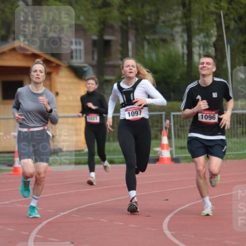 13.04.2025 - Hammer Lauf A. Gomolzig http://msf.ph/oto/7660407 13.04.2025 10:37:15 Ziel 765, 1021, 1096, 1097 meine-sportfotos.de