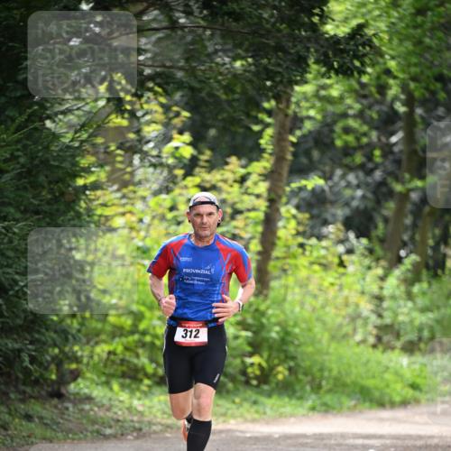13.04.2025 - Hammer Lauf Dr. Thomas Lammeyer http://msf.ph/oto/7660417 13.04.2025 11:23:59 Laufen 312 meine-sportfotos.de