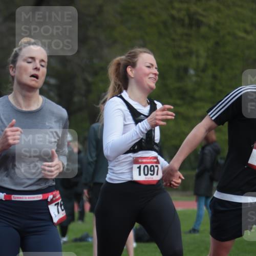 13.04.2025 - Hammer Lauf A. Gomolzig http://msf.ph/oto/7660418 13.04.2025 10:37:19 Ziel 1021 meine-sportfotos.de