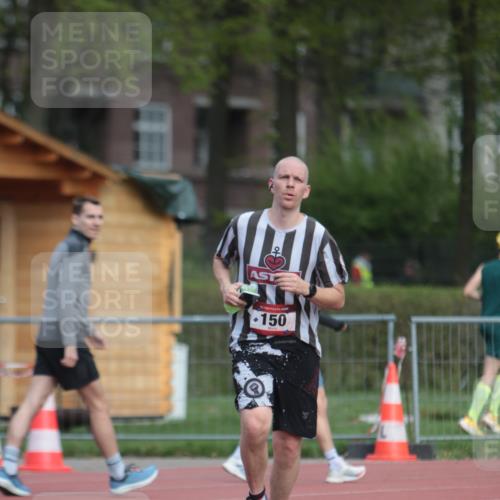 13.04.2025 - Hammer Lauf A. Gomolzig http://msf.ph/oto/7660419 13.04.2025 10:37:26 Ziel 150 meine-sportfotos.de