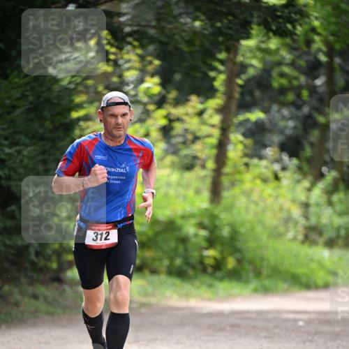 13.04.2025 - Hammer Lauf Dr. Thomas Lammeyer http://msf.ph/oto/7660439 13.04.2025 11:24:00 Laufen 15, 312 meine-sportfotos.de