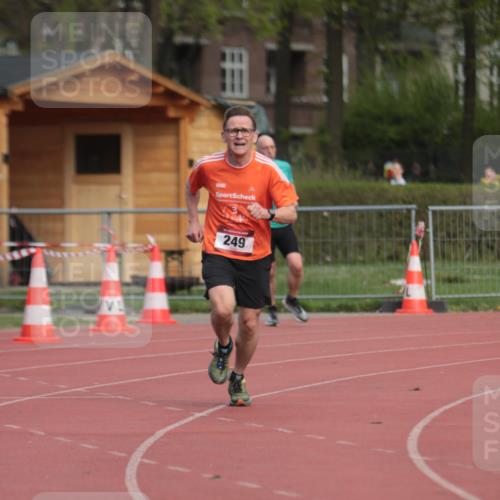 13.04.2025 - Hammer Lauf A. Gomolzig http://msf.ph/oto/7660440 13.04.2025 10:37:54 Ziel 162, 249, 1864 meine-sportfotos.de
