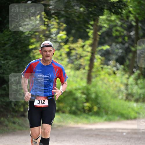 13.04.2025 - Hammer Lauf Dr. Thomas Lammeyer http://msf.ph/oto/7660441 13.04.2025 11:24:01 Laufen 15, 312 meine-sportfotos.de