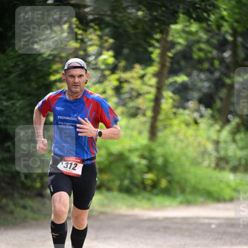 13.04.2025 - Hammer Lauf Dr. Thomas Lammeyer http://msf.ph/oto/7660444 13.04.2025 11:24:01 Laufen 312 meine-sportfotos.de