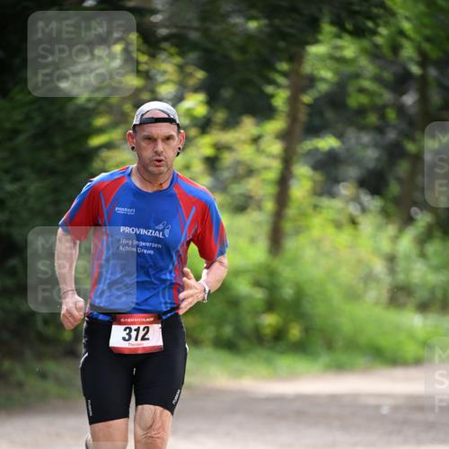 13.04.2025 - Hammer Lauf Dr. Thomas Lammeyer http://msf.ph/oto/7660454 13.04.2025 11:24:01 Laufen 15, 312 meine-sportfotos.de