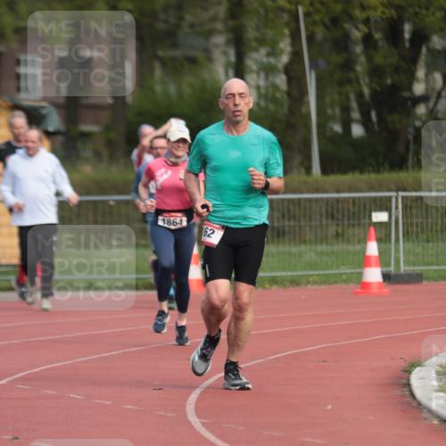 13.04.2025 - Hammer Lauf A. Gomolzig http://msf.ph/oto/7660458 13.04.2025 10:37:58 Ziel 162, 718, 1330, 1864 meine-sportfotos.de