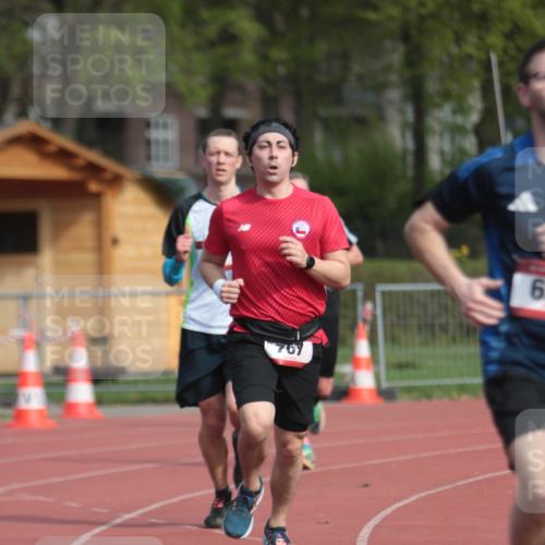 13.04.2025 - Hammer Lauf A. Gomolzig http://msf.ph/oto/7660495 13.04.2025 10:38:11 Ziel 627, 647, 767, 953, 956 meine-sportfotos.de