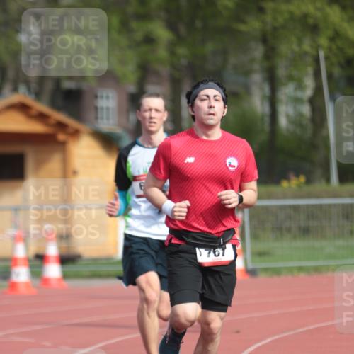 13.04.2025 - Hammer Lauf A. Gomolzig http://msf.ph/oto/7660499 13.04.2025 10:38:12 Ziel 131, 627, 647, 767, 953, 956 meine-sportfotos.de