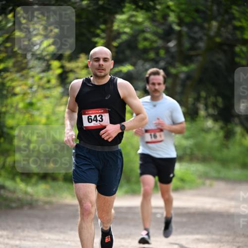 13.04.2025 - Hammer Lauf Dr. Thomas Lammeyer http://msf.ph/oto/7660503 13.04.2025 11:24:12 Laufen 15, 643 meine-sportfotos.de