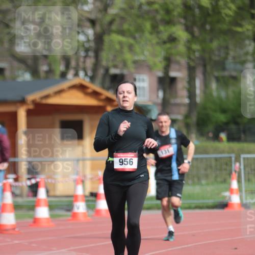 13.04.2025 - Hammer Lauf A. Gomolzig http://msf.ph/oto/7660515 13.04.2025 10:38:17 Ziel 131, 953, 956 meine-sportfotos.de