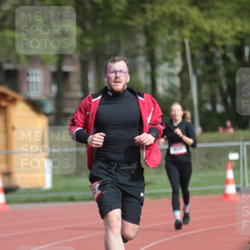 13.04.2025 - Hammer Lauf A. Gomolzig http://msf.ph/oto/7660540 13.04.2025 10:38:27 Ziel 450, 935 meine-sportfotos.de