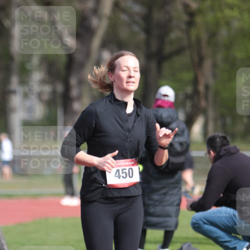 13.04.2025 - Hammer Lauf A. Gomolzig http://msf.ph/oto/7660554 13.04.2025 10:38:31 Ziel 450, 1841 meine-sportfotos.de