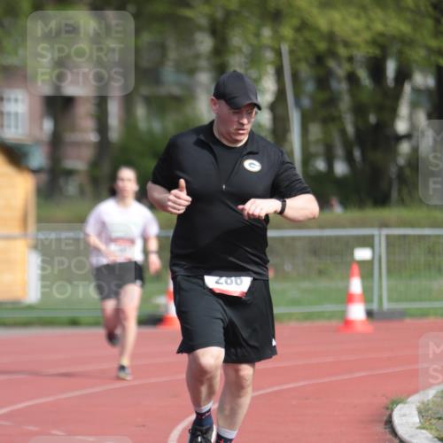 13.04.2025 - Hammer Lauf A. Gomolzig http://msf.ph/oto/7660600 13.04.2025 10:38:53 Ziel 286, 1134, 1857 meine-sportfotos.de