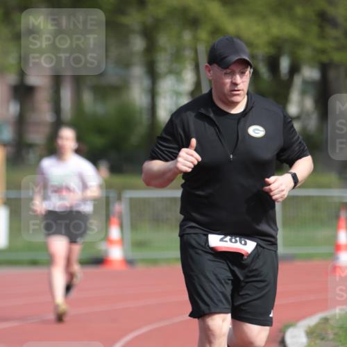 13.04.2025 - Hammer Lauf A. Gomolzig http://msf.ph/oto/7660605 13.04.2025 10:38:54 Ziel 286, 1134, 1857 meine-sportfotos.de