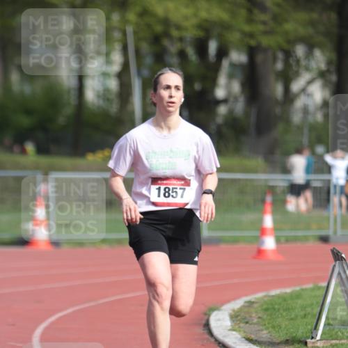 13.04.2025 - Hammer Lauf A. Gomolzig http://msf.ph/oto/7660611 13.04.2025 10:38:57 Ziel 1134, 1857 meine-sportfotos.de