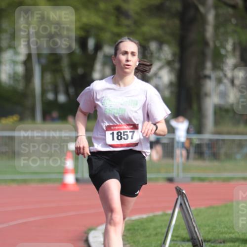 13.04.2025 - Hammer Lauf A. Gomolzig http://msf.ph/oto/7660612 13.04.2025 10:38:57 Ziel 1134, 1857 meine-sportfotos.de