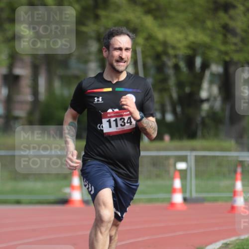 13.04.2025 - Hammer Lauf A. Gomolzig http://msf.ph/oto/7660625 13.04.2025 10:39:03 Ziel 207, 1134 meine-sportfotos.de