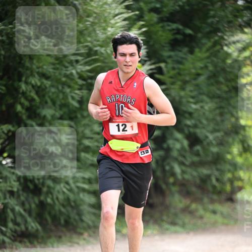 13.04.2025 - Hammer Lauf Dr. Thomas Lammeyer http://msf.ph/oto/7660643 13.04.2025 11:24:32 Laufen 15, 121 meine-sportfotos.de