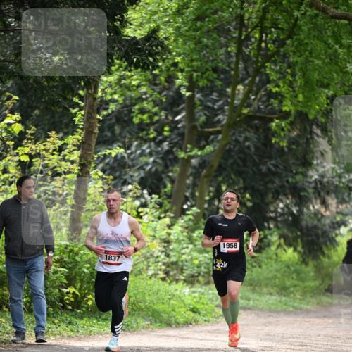 13.04.2025 - Hammer Lauf Dr. Thomas Lammeyer http://msf.ph/oto/7660678 13.04.2025 11:24:42 Laufen 1837, 1958, 2 meine-sportfotos.de
