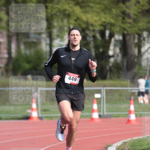 13.04.2025 - Hammer Lauf A. Gomolzig http://msf.ph/oto/7660681 13.04.2025 10:39:32 Ziel 438, 449, 824, 839 meine-sportfotos.de
