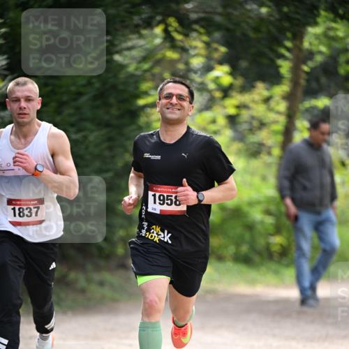 13.04.2025 - Hammer Lauf Dr. Thomas Lammeyer http://msf.ph/oto/7660728 13.04.2025 11:24:46 Laufen 15, 1837, 15, 1958, 236 meine-sportfotos.de
