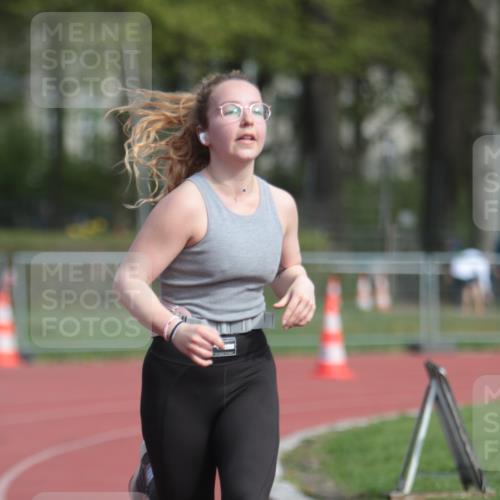 13.04.2025 - Hammer Lauf A. Gomolzig http://msf.ph/oto/7660745 13.04.2025 10:40:19 Ziel 537, 1099, 1796 meine-sportfotos.de