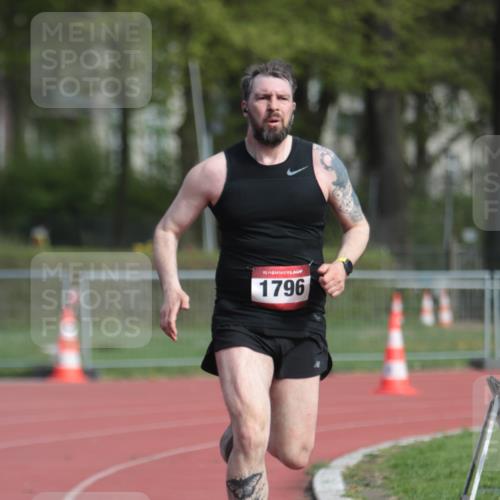 13.04.2025 - Hammer Lauf A. Gomolzig http://msf.ph/oto/7660762 13.04.2025 10:40:25 Ziel 260, 577, 741, 1105, 1796 meine-sportfotos.de