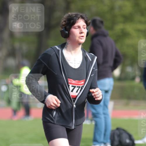 13.04.2025 - Hammer Lauf A. Gomolzig http://msf.ph/oto/7660815 13.04.2025 10:40:51 Ziel  meine-sportfotos.de