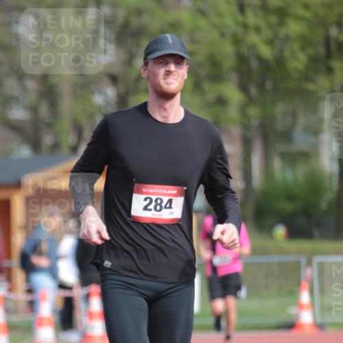 13.04.2025 - Hammer Lauf A. Gomolzig http://msf.ph/oto/7660837 13.04.2025 10:41:12 Ziel 151, 284, 587, 1189 meine-sportfotos.de