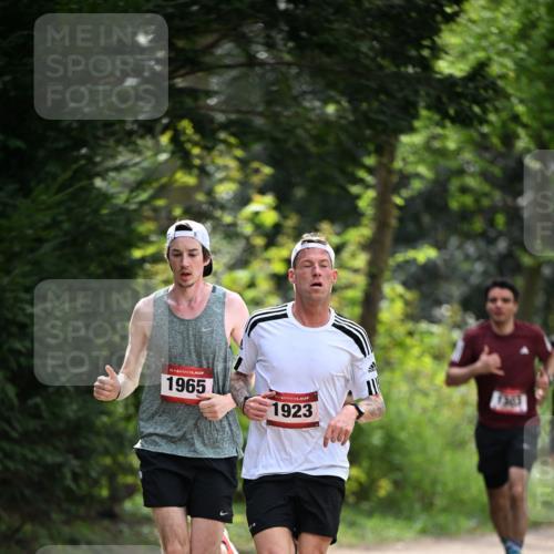 13.04.2025 - Hammer Lauf Dr. Thomas Lammeyer http://msf.ph/oto/7660855 13.04.2025 11:25:03 Laufen 15, 1965, 1923 meine-sportfotos.de