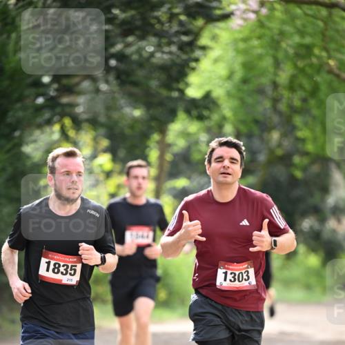 13.04.2025 - Hammer Lauf Dr. Thomas Lammeyer http://msf.ph/oto/7660895 13.04.2025 11:25:07 Laufen 846, 15, 1835, 215, 15, 1303 meine-sportfotos.de