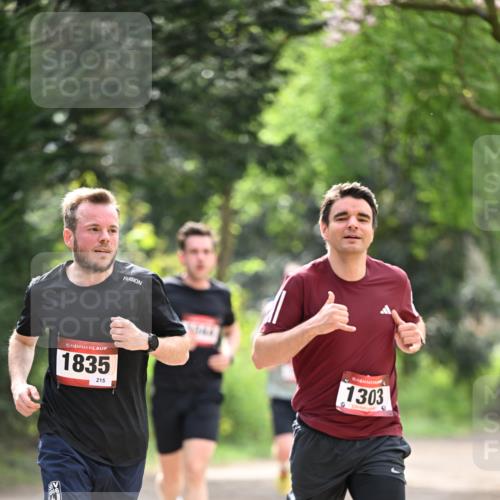 13.04.2025 - Hammer Lauf Dr. Thomas Lammeyer http://msf.ph/oto/7660897 13.04.2025 11:25:07 Laufen 15, 1835, 215, 1303, 15 meine-sportfotos.de