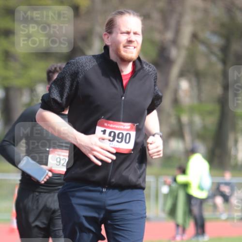 13.04.2025 - Hammer Lauf A. Gomolzig http://msf.ph/oto/7660931 13.04.2025 10:42:25 Ziel 269, 525, 526, 550, 772, 926, 1990 meine-sportfotos.de