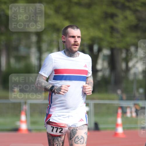 13.04.2025 - Hammer Lauf A. Gomolzig http://msf.ph/oto/7660937 13.04.2025 10:42:27 Ziel 269, 550, 772 meine-sportfotos.de