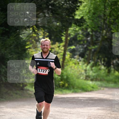 13.04.2025 - Hammer Lauf Dr. Thomas Lammeyer http://msf.ph/oto/7660947 13.04.2025 11:25:11 Laufen 15, 1727 meine-sportfotos.de