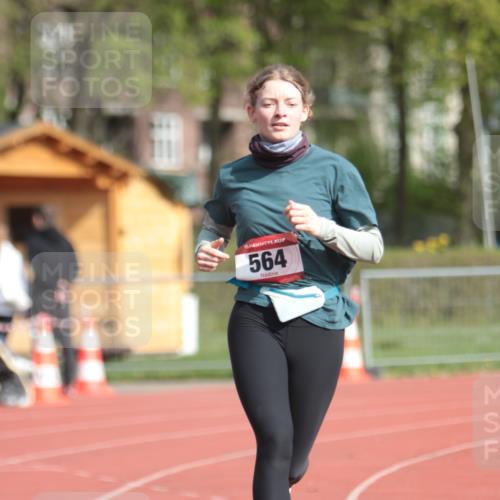 13.04.2025 - Hammer Lauf A. Gomolzig http://msf.ph/oto/7660961 13.04.2025 10:43:04 Ziel 288, 338, 564, 675 meine-sportfotos.de