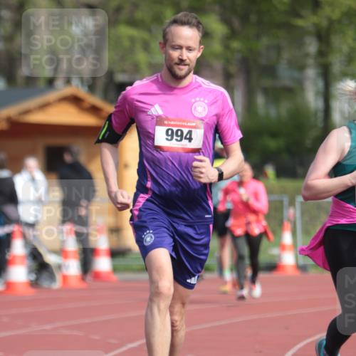 13.04.2025 - Hammer Lauf A. Gomolzig http://msf.ph/oto/7661008 13.04.2025 10:43:35 Ziel 146, 460, 544, 965, 994, 1588, 1968 meine-sportfotos.de