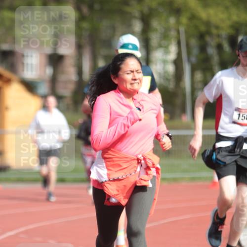 13.04.2025 - Hammer Lauf A. Gomolzig http://msf.ph/oto/7661021 13.04.2025 10:43:41 Ziel 136, 146, 1588, 1920, 1968 meine-sportfotos.de
